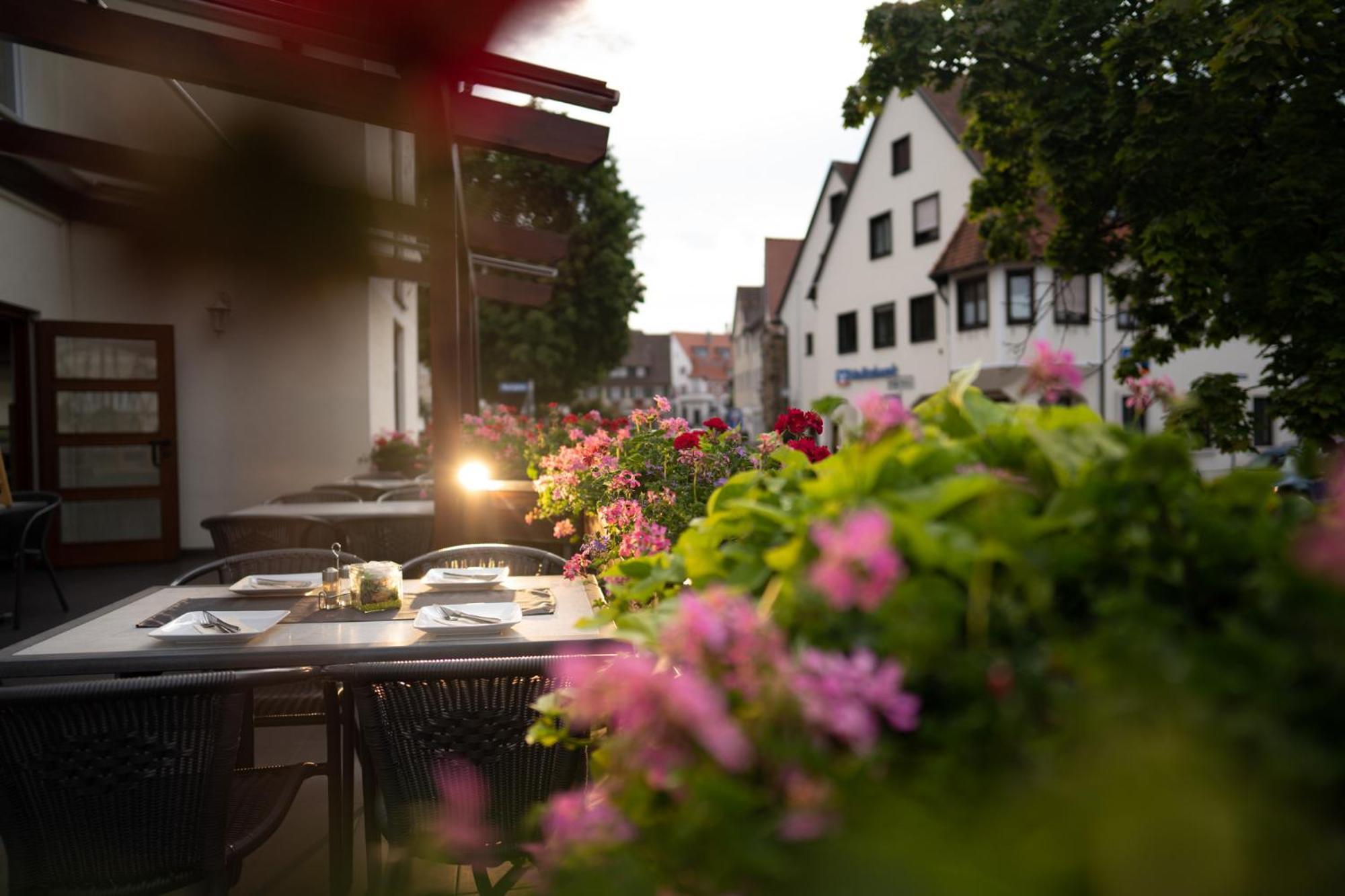 Hotel Zur Post Weilheim an der Teck Exterior photo